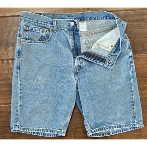 Vintage Levis 505 Regular Fit Mens Denim Shorts Light Wash Blue W34 346061891